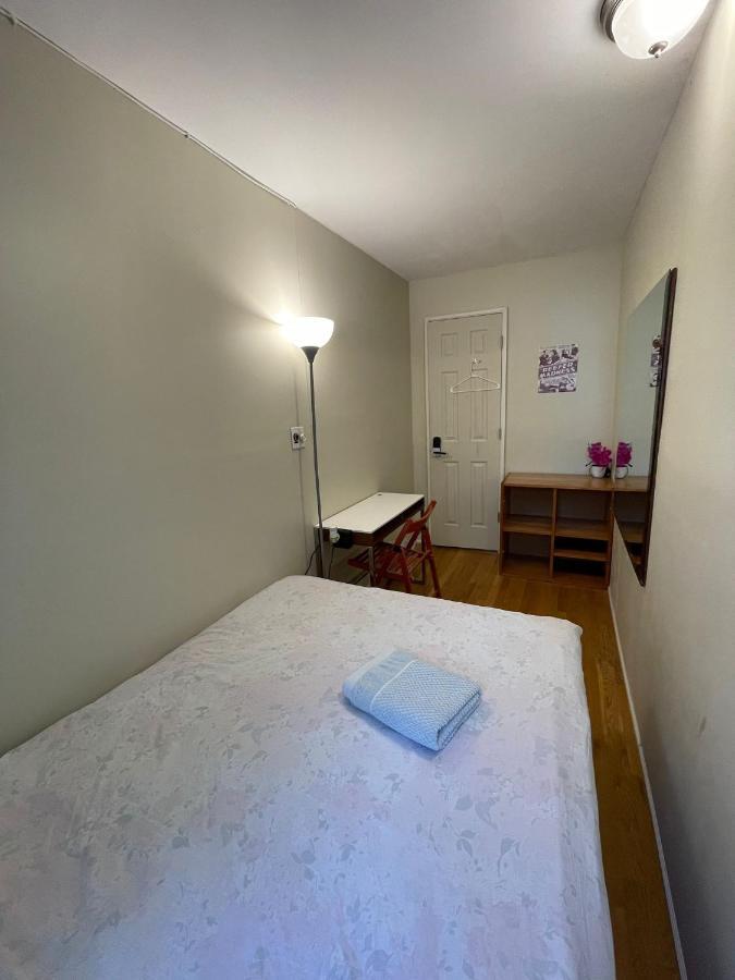 Affordable & Central Williamsburg Boutique Room Ню Йорк Екстериор снимка