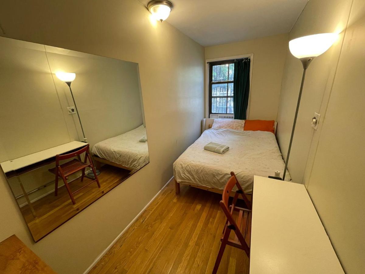 Affordable & Central Williamsburg Boutique Room Ню Йорк Екстериор снимка